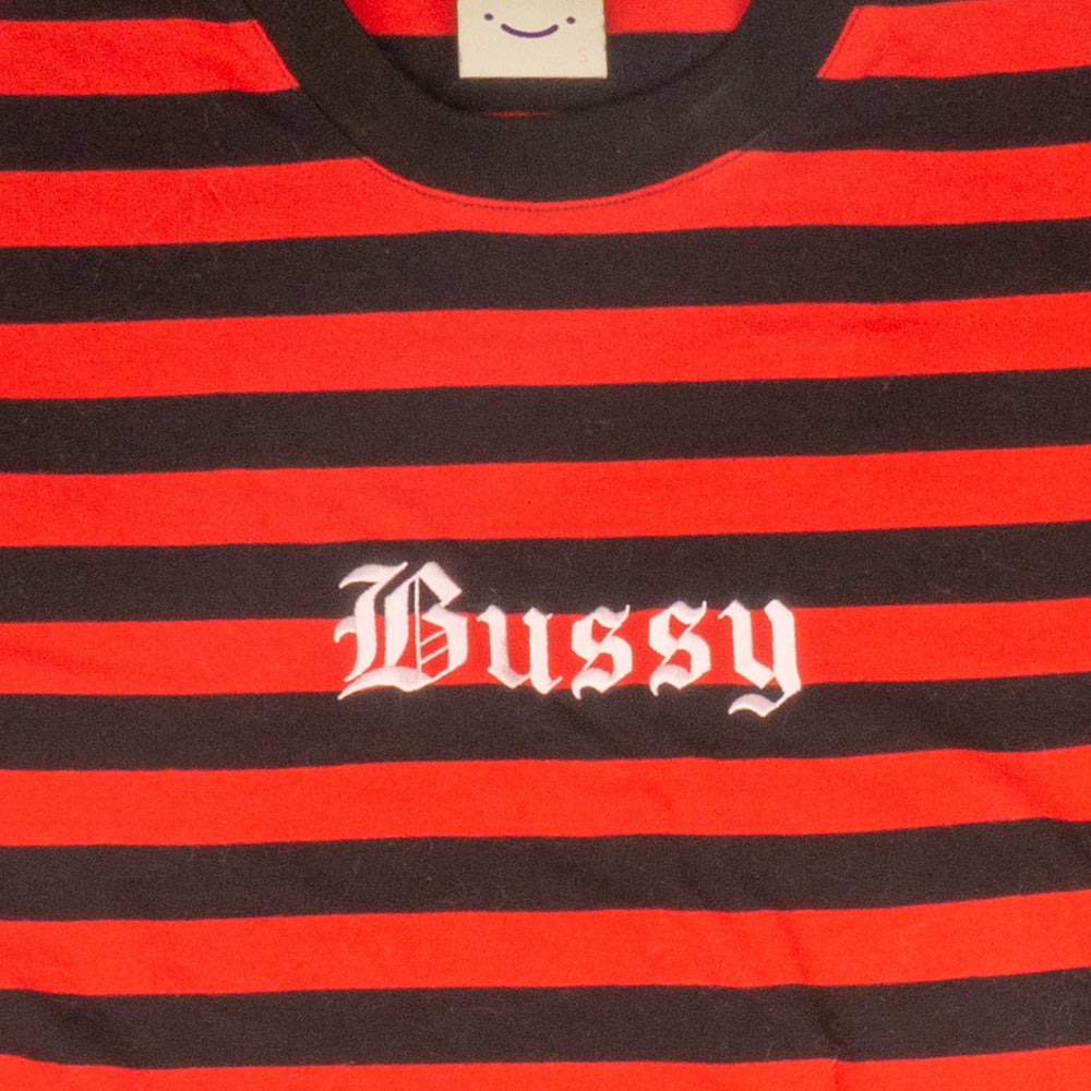 Bussy Tee