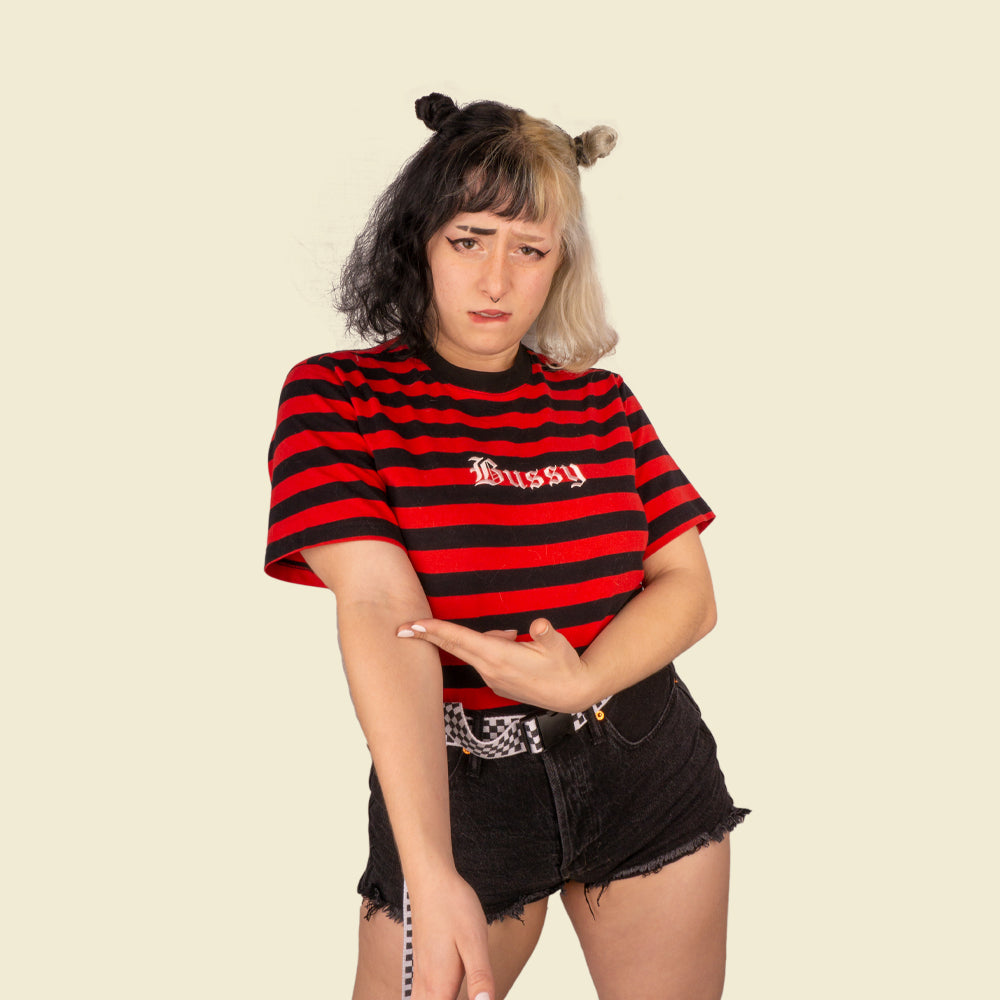 Bussy Tee